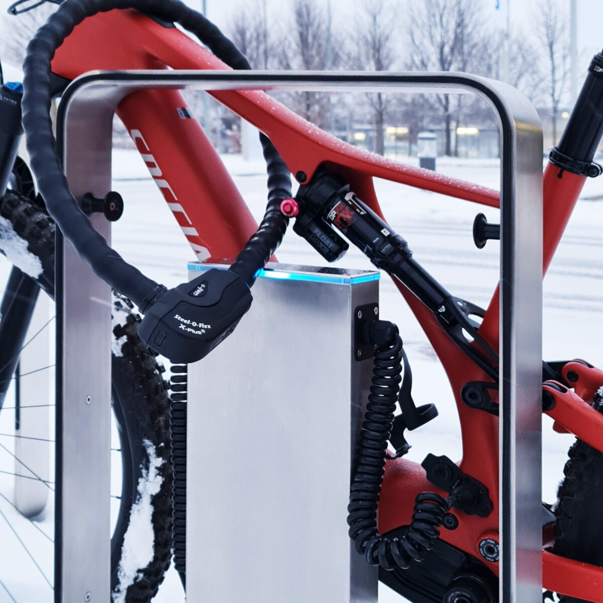 E-Bike Charging Station, for e bikes and e scooters with integrated charger Bosch, Shimano, Yamaha, Specialized,